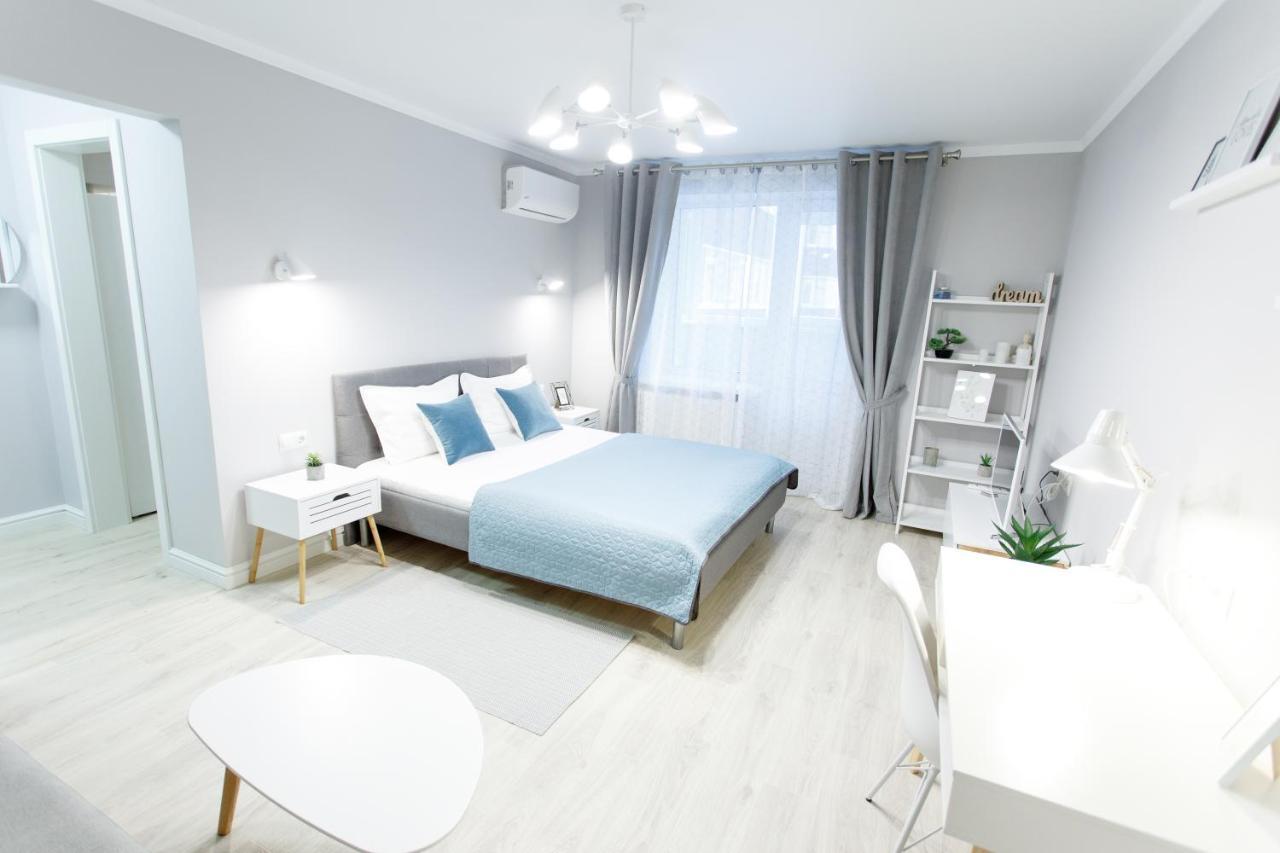 Apart-Hotel "Lavina" Sumy Luaran gambar