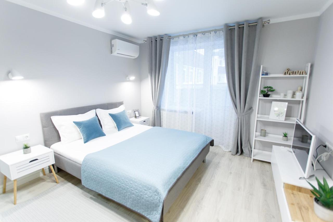 Apart-Hotel "Lavina" Sumy Luaran gambar