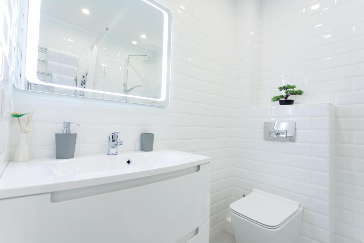 Apart-Hotel "Lavina" Sumy Luaran gambar