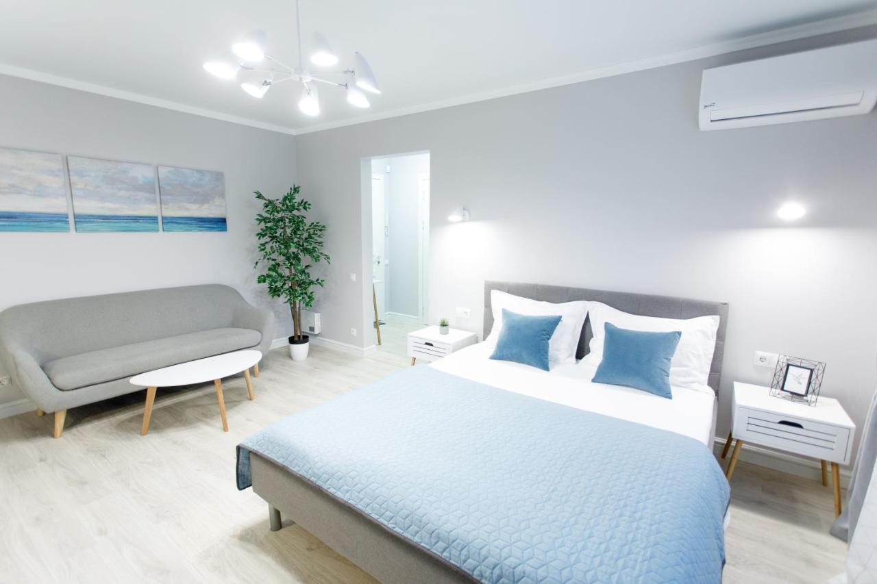 Apart-Hotel "Lavina" Sumy Luaran gambar
