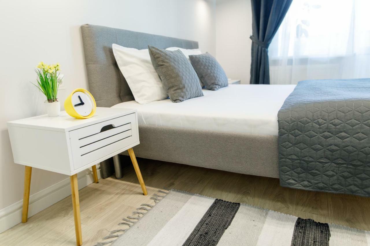 Apart-Hotel "Lavina" Sumy Luaran gambar